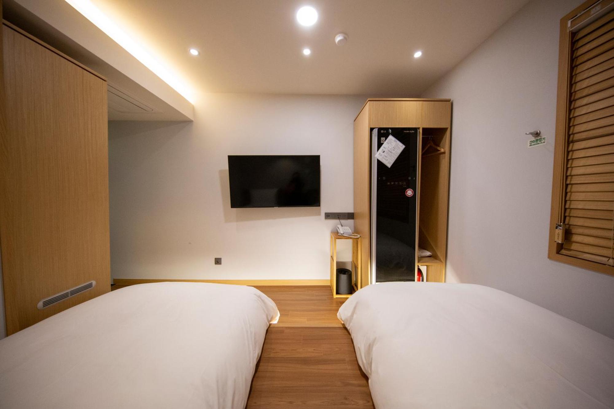 ลาลา เวียนโก บิสซิเนส โฮเทล Hotel ปูซาน ภายนอก รูปภาพ