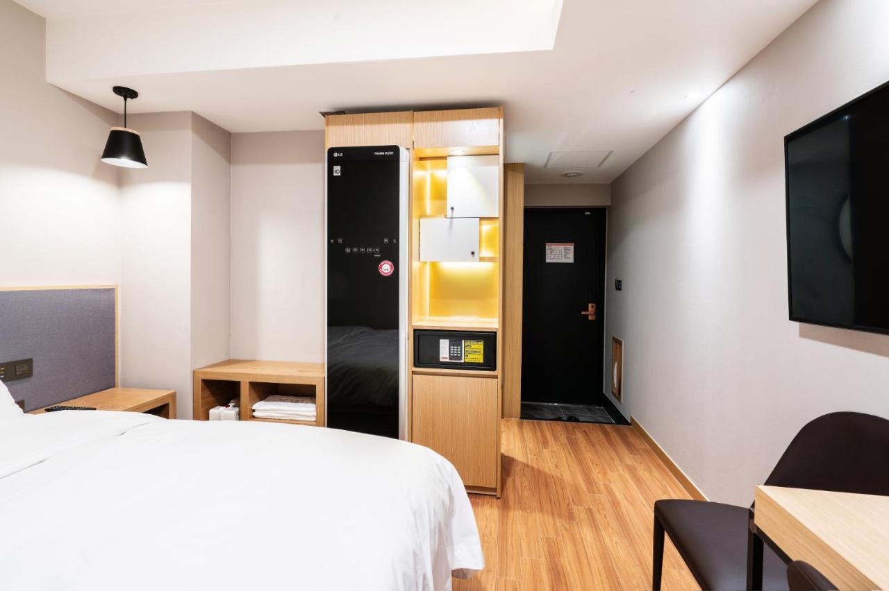 ลาลา เวียนโก บิสซิเนส โฮเทล Hotel ปูซาน ภายนอก รูปภาพ